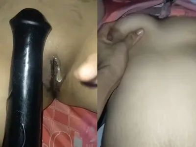 Eny xinh tươi vú đẹp bím múp móc lồn bằng sextoy cực sướng